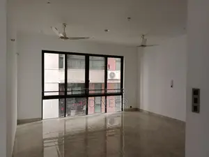 brand new 3 Bed room apt available in banani