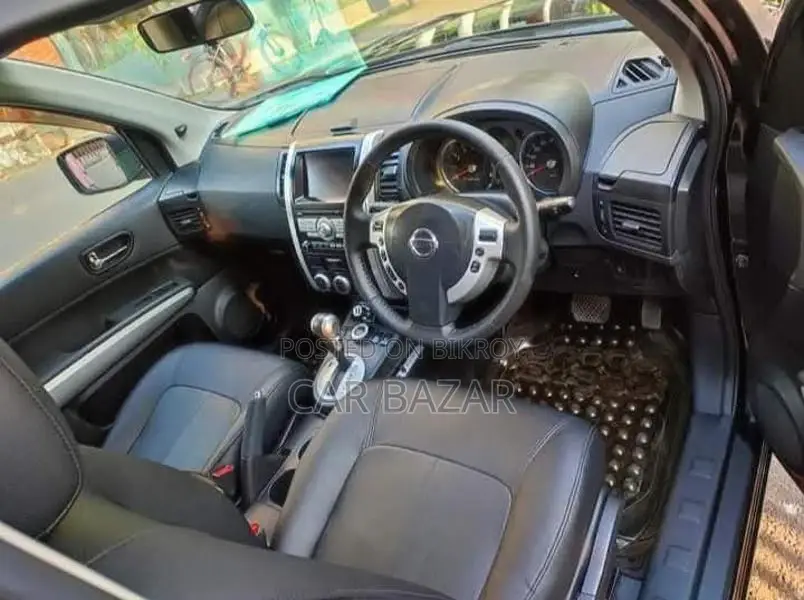 Nissan X-Trail 2.0Xi Over Fresh 2011