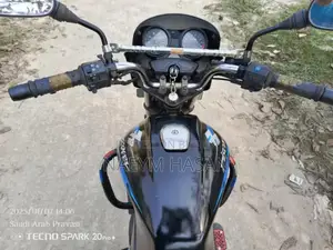 Bajaj Pulsar 150 . 2026