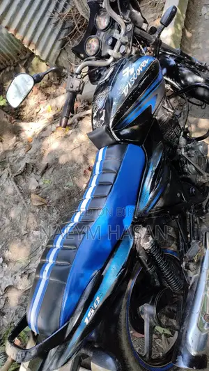 Bajaj Pulsar 150 . 2026