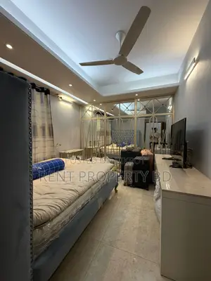 বনানীতে ২৭০০ বর্গফুটের ৩ বেডরুমের ফুল ফার্নিশড অ্যাপার্টমেন্ট ভাড়া হবে