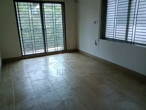 বনানীতে ১৬০০ বর্গফুটের অফিস স্পেস ভাড়ার জন্য