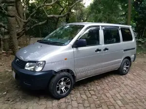 টয়োটা নোয়া কেআর৪২ জিএল সিলভার ২০০৪
