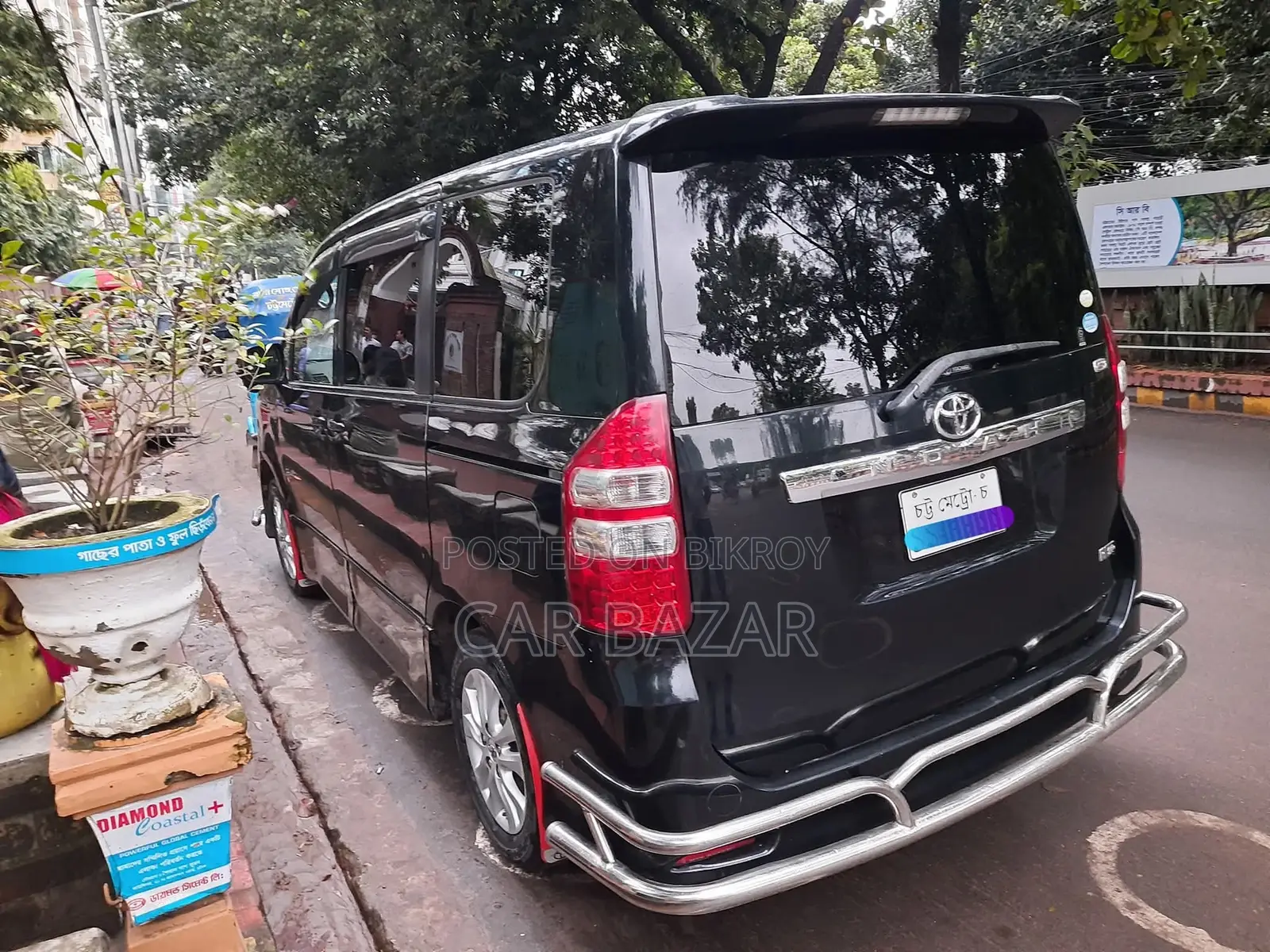 Toyota Noah X SMART PKG PUSH 2011