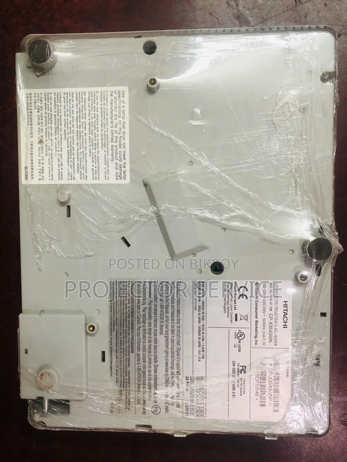 Hitachi CP-X3543WN 3700 Lumens 3LCD Projector