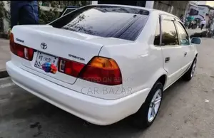 Toyota Sprinter XE Vintage Saloon 2000