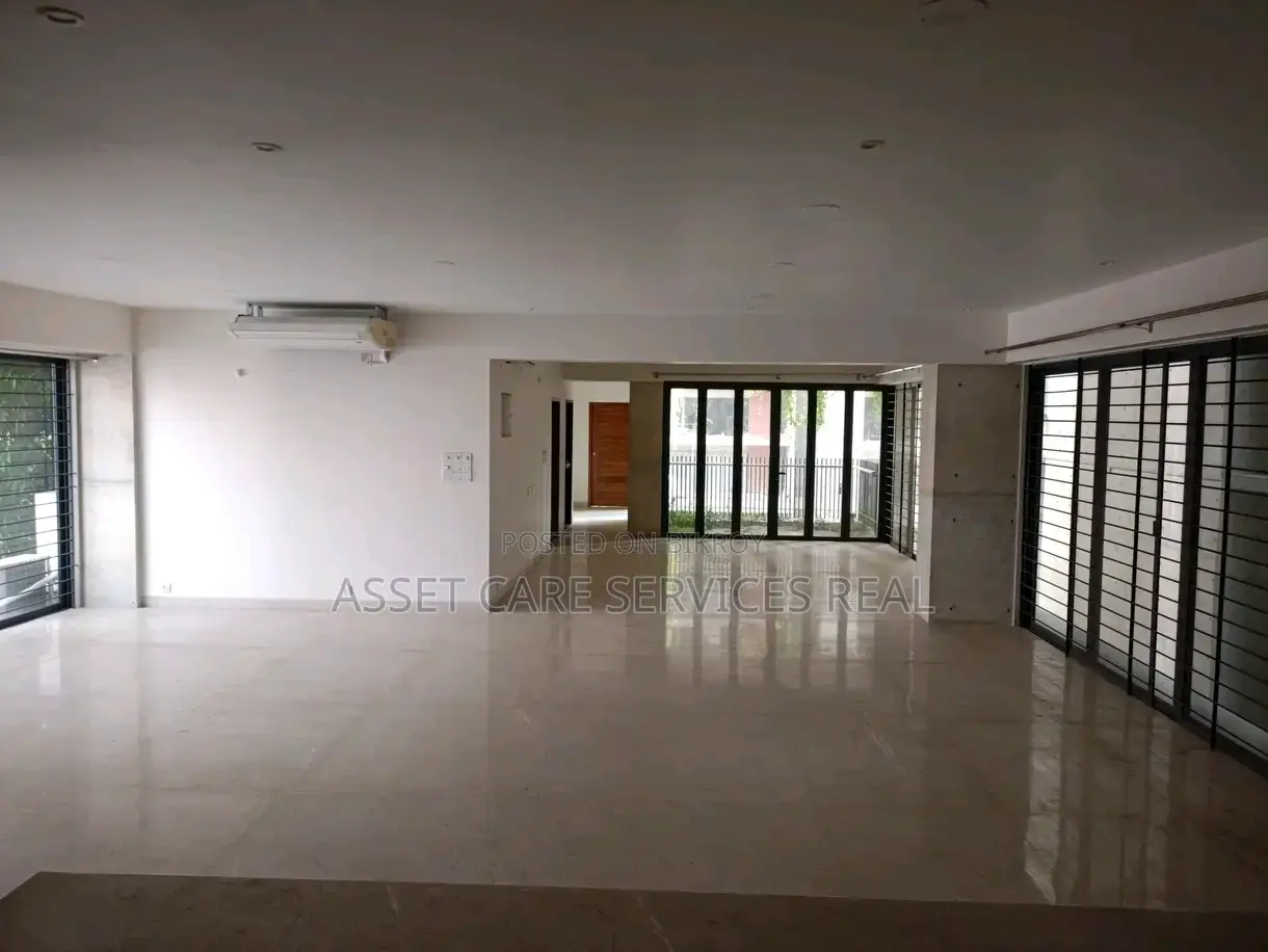 4bdrm Apartment in Navana, Gulshan for Rent
