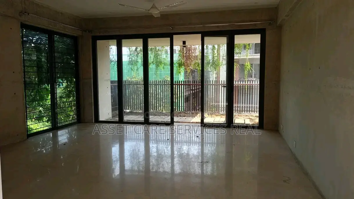 4bdrm Apartment in Navana, Gulshan for Rent