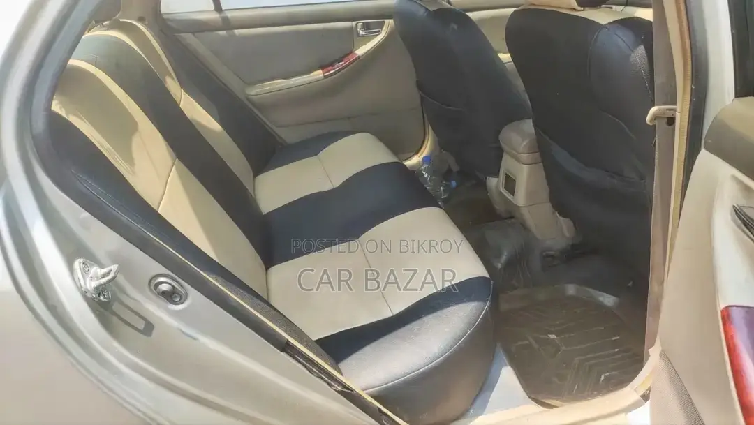 Toyota Corolla 1.5 Sedan Automatic 2002 Beige