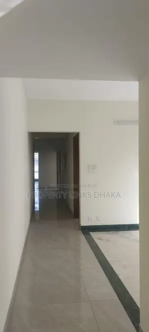 Luxurious Apartment in Gulshan 2