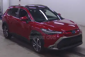 Toyota Corolla Cross z. Sunroof 4.5. grad 2022