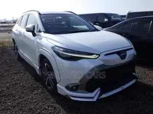 Toyota Corolla Cross Z Pearl Hardtop, 360 2022