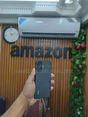 Xiaomi Poco F7 (12/256) (Used)