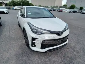 Toyota C-HR GR SPORTS 2020