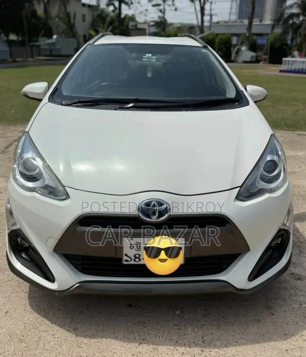 Toyota Aqua 2015 Off White