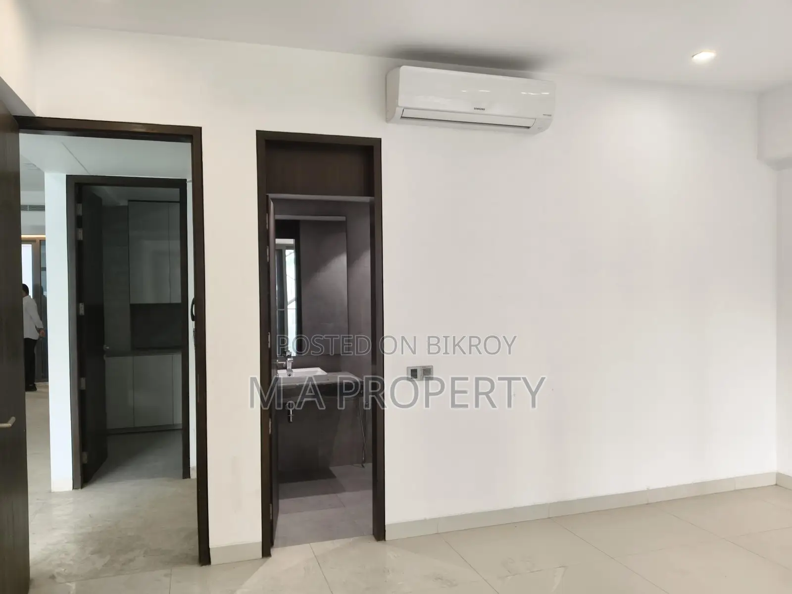 Brand New 4-Bedroom Apartment Rent 4200sqft