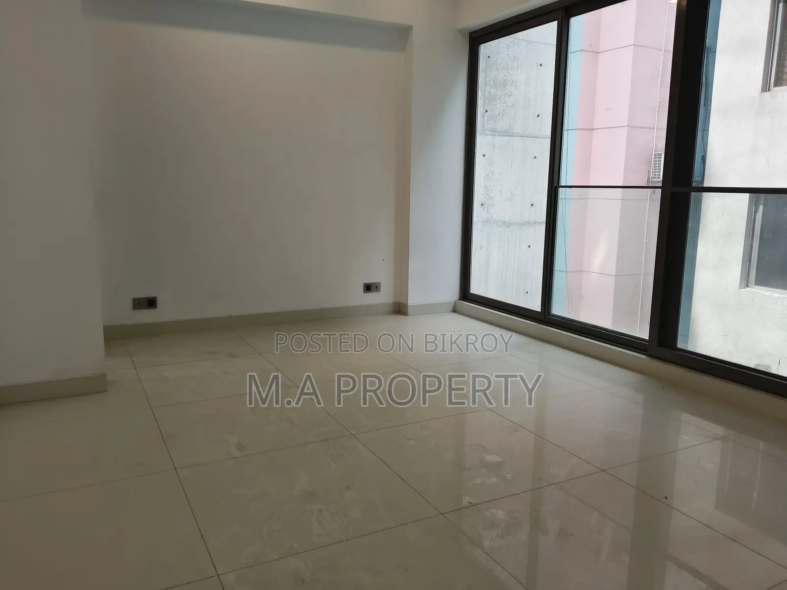 Brand New 4-Bedroom Apartment Rent 4200sqft