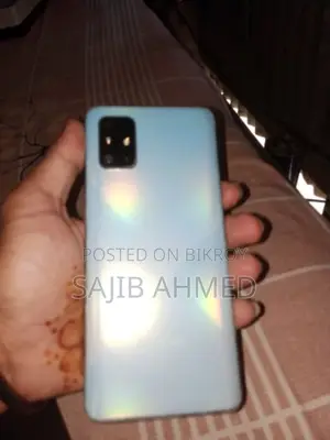 Samsung Galaxy A71 . (Used)