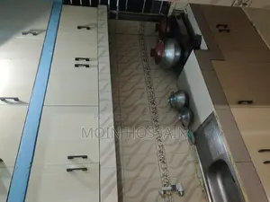 টালি অফিস, হাজারীবাগে আসবাবপত্রসহ ২ বেডরুমের বাড়ি বিক্রয়