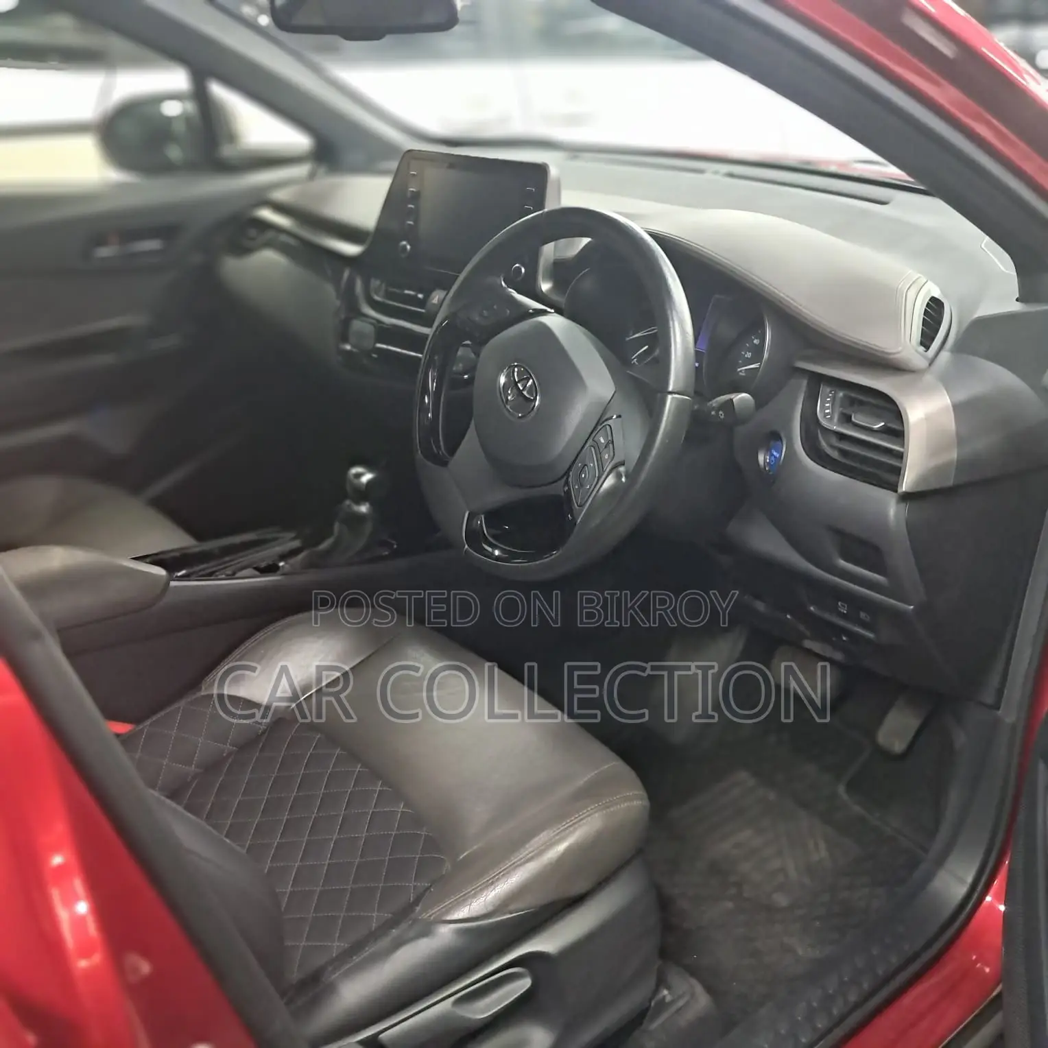 Toyota C-HR G Led Red 360° 2020