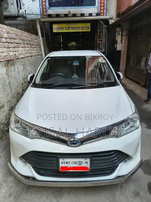 টয়োটা এক্সিও এক্স হাইব্রিড ২০১৭