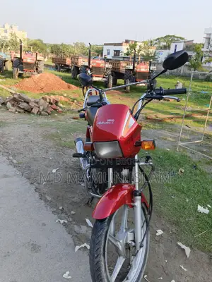 Bajaj Discover 100 Hero 2018