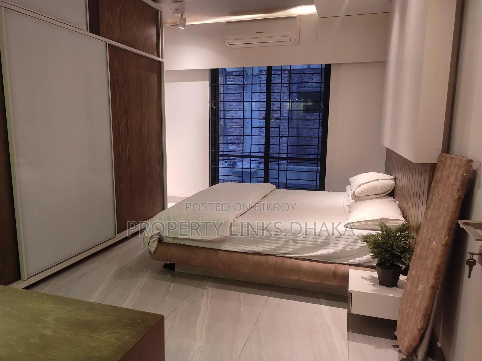 Brand New Luxurious Furnished Apartment with gym, swimming pool