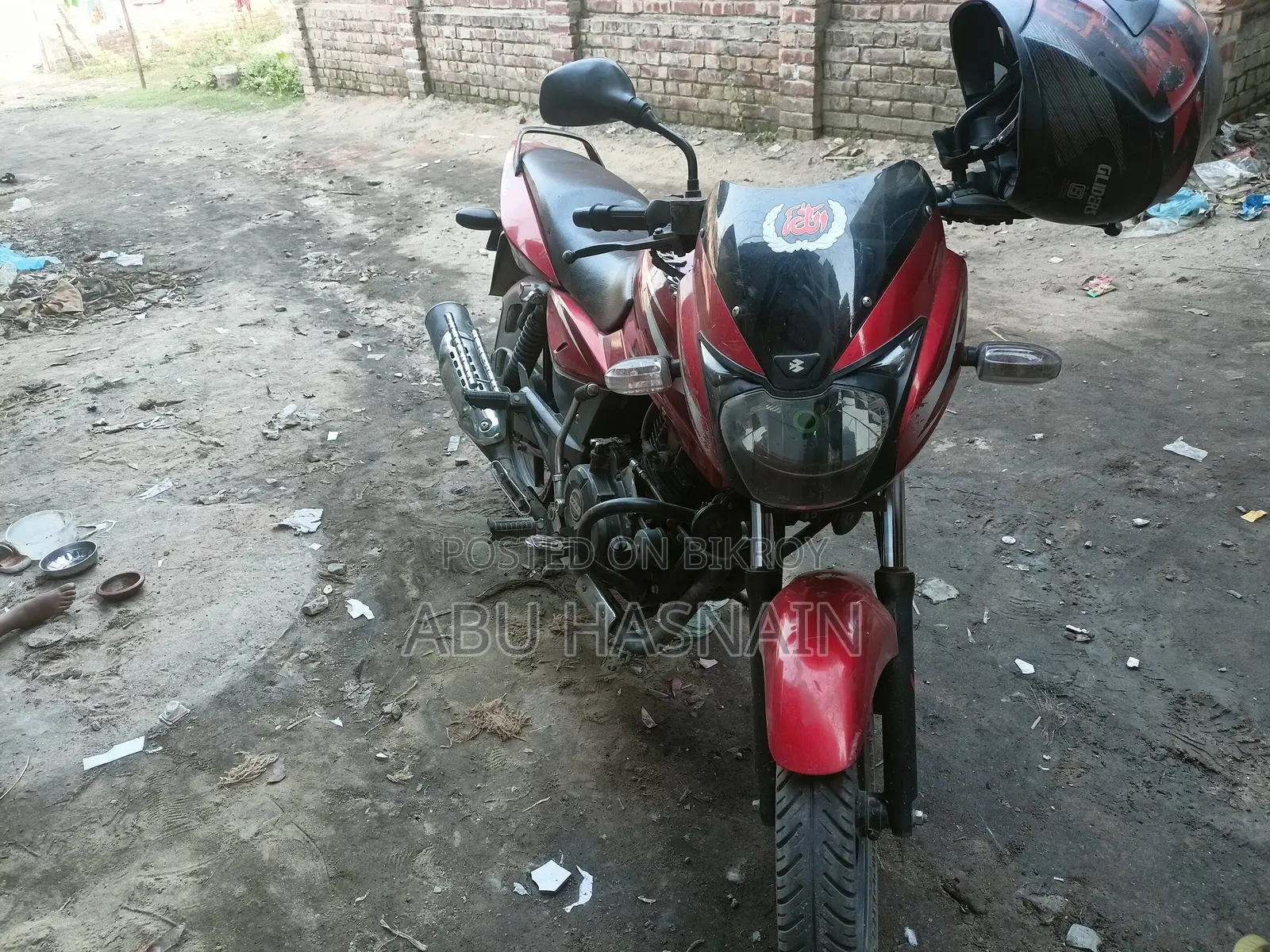 Bajaj Pulsar 150 . 2018