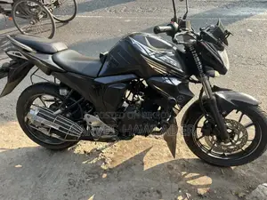 Yamaha FZs V2 . 2021