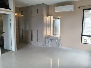 3-Bed Brand New Apartment Rent Gulshan North 3500sqft