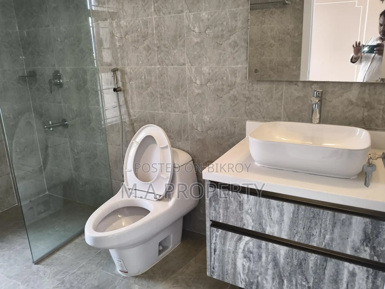 3-Bed Brand New Apartment Rent Gulshan North 3500sqft