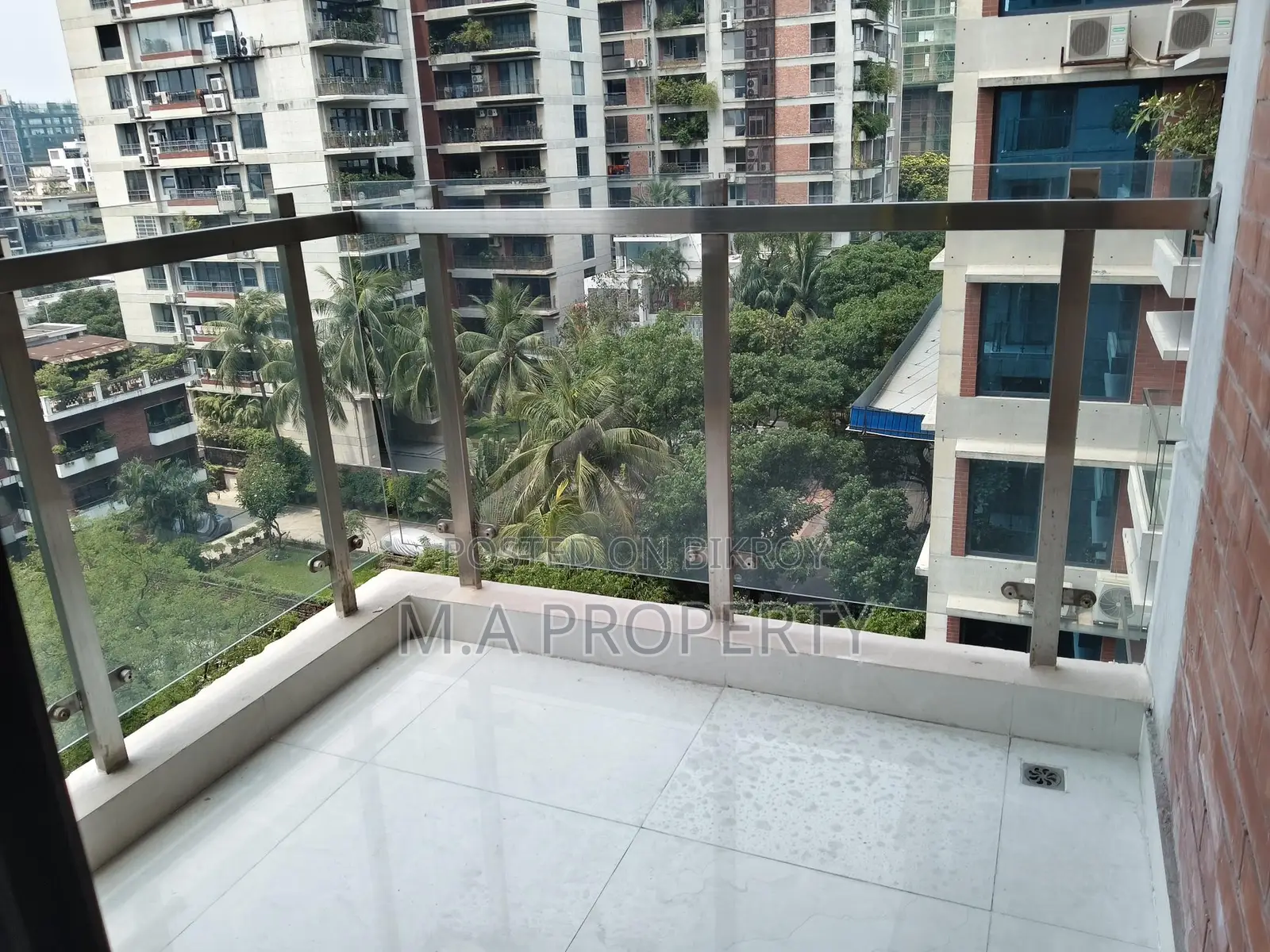 3-Bed Brand New Apartment Rent Gulshan North 3500sqft
