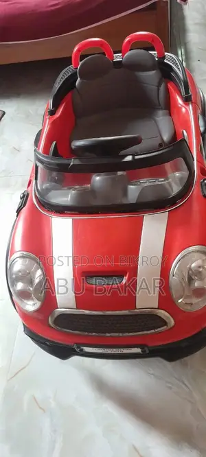 এই গাড়িটা সেল হবে