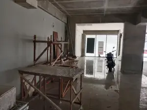 গুলশান-২ এ কফি শপ/রেস্তোরাঁ/অন্যান্য ব্যবহারের জন্য নিচতলায় ৭৫০ বর্গফুট জায়গা ভাড়া হবে