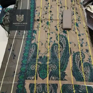 গ্রীষ্মের জন্য আরামদায়ক ফ্যাব্রিক, সহজে ব্যবহারযোগ্য, মার্জিত লুক।