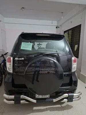 Toyota Rush 1.5 AWD 2012 Black