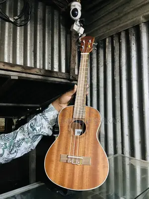 ইউকেলি, উকুলেলে Uklele Uklele