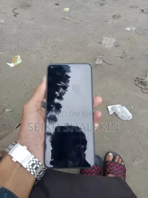 Vivo Y17s 128 GB Black