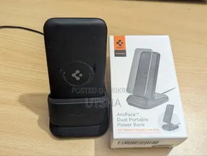 Spigen Wireless Charger + Powerbank