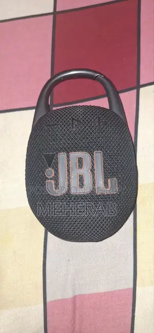 JBL Clip 5