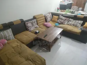 Sofa.