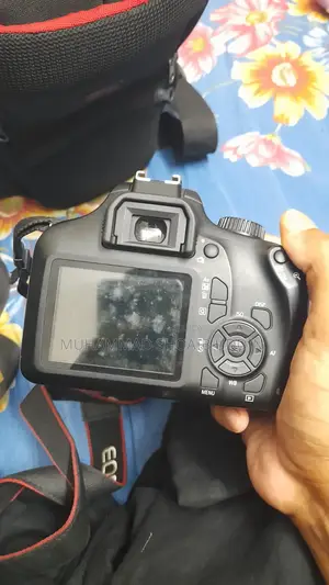 Canon 4000d Camera