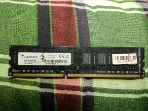 4 Gb DDR3 RAM 1333 Mhz for Desktop CPU