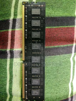 4 Gb DDR3 RAM 1333 Mhz for Desktop CPU