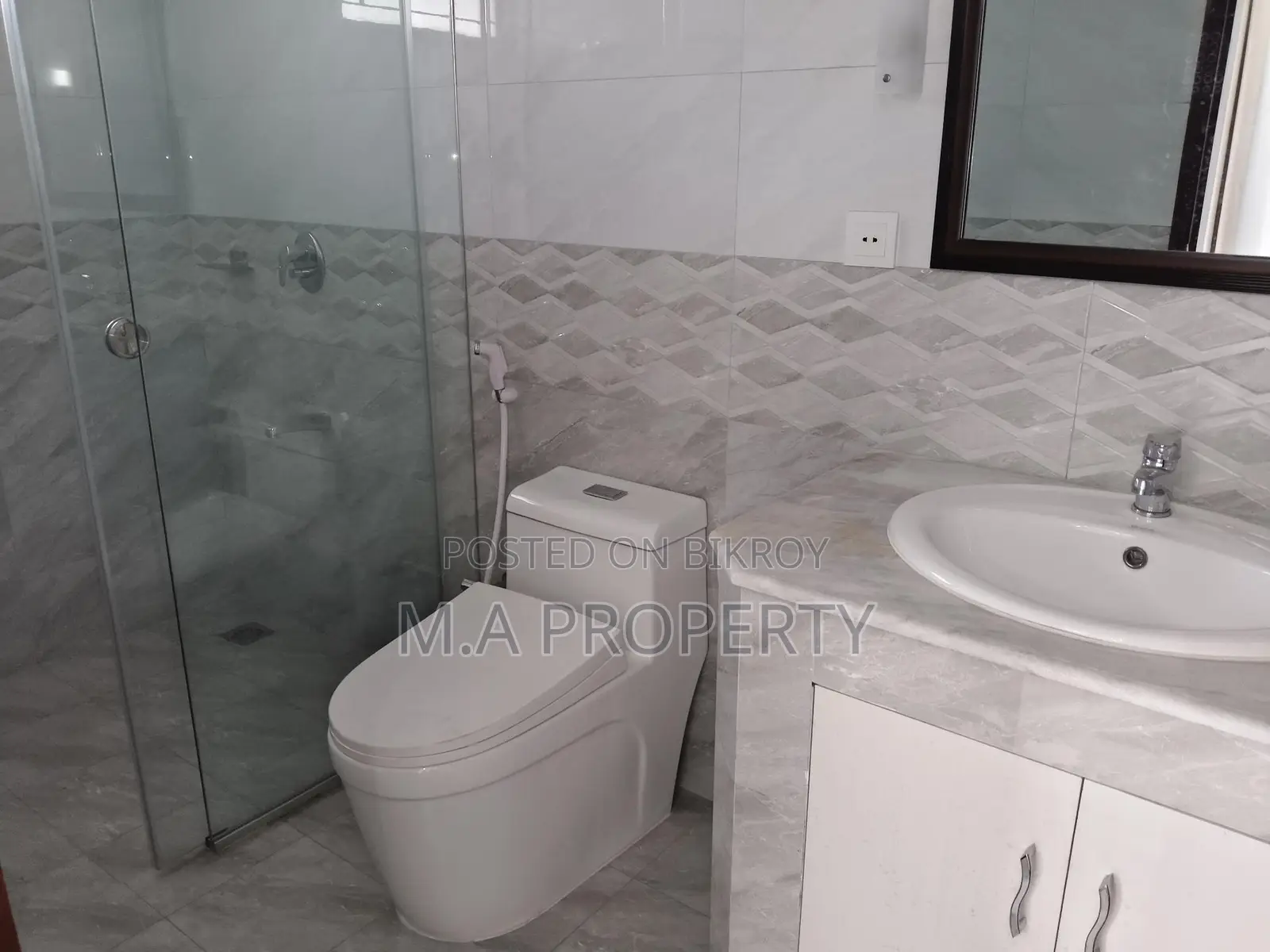 Rent Apartment 4 Bedroom 3500Sqft Gulshan-1