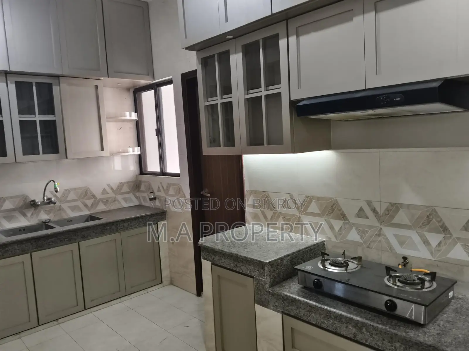 Rent Apartment 4 Bedroom 3500Sqft Gulshan-1