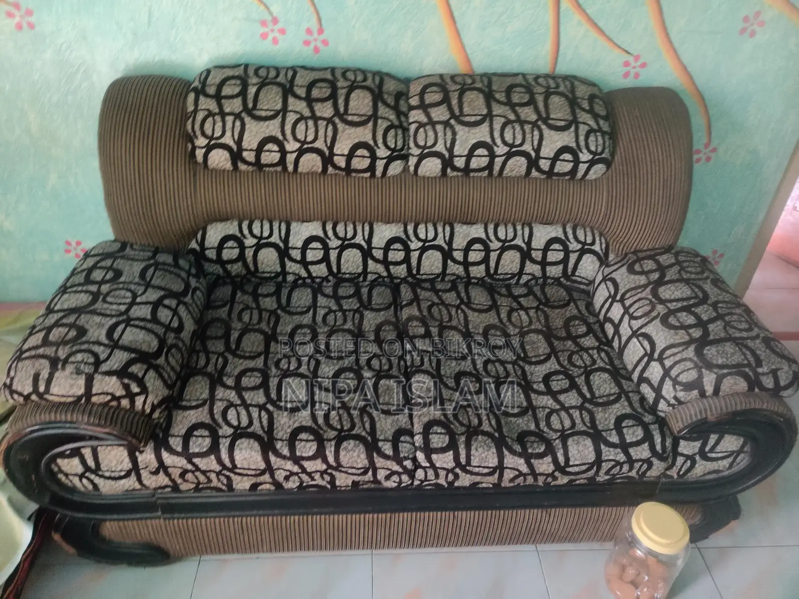 Hatil Sofa for Sale