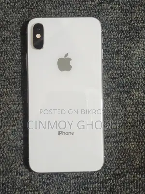 Apple iPhone XS (Used)
