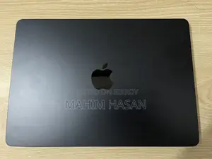 Macbook Air M2(16-256)