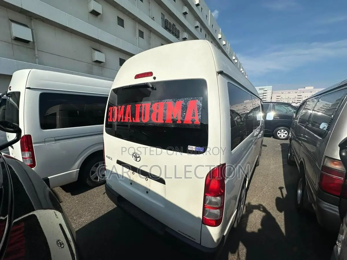 Toyota Hiace Ambulance 2021